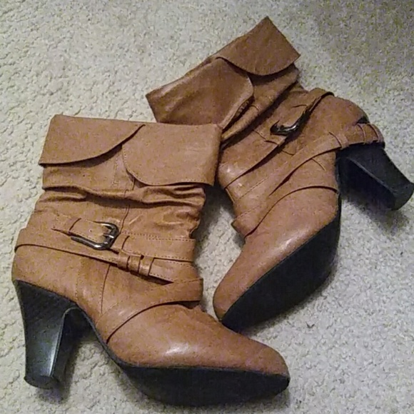 Women booties - Picture 1 of 5